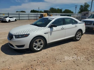 FORD TAURUS SE