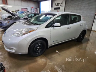 NISSAN LEAF S