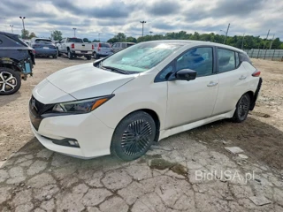 NISSAN LEAF SV PLUS