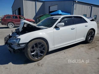CHRYSLER 300 S