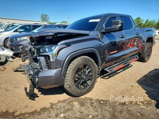 TOYOTA TUNDRA CREWMAX LIMITED