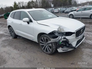 VOLVO VOLVO XC60 B5 ULTIMATE BRIGHT THEME
