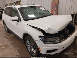 VOLKSWAGEN VOLKSWAGEN TIGUAN 2.0T SEL PREMIUM