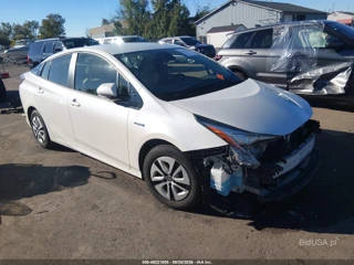 TOYOTA TOYOTA PRIUS