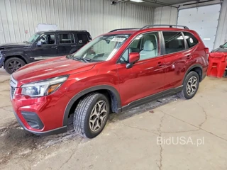 SUBARU FORESTER PREMIUM