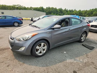 HYUNDAI ELANTRA GLS