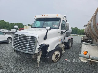 FREIGHTLINER CASCADIA 125