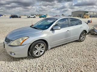 NISSAN ALTIMA SR