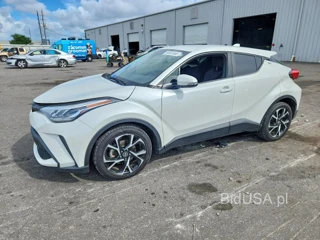 TOYOTA C-HR XLE
