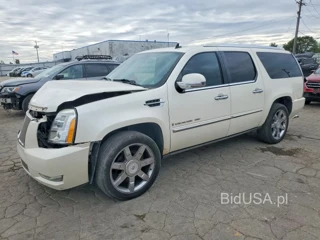 CADILLAC ESCALADE ESV