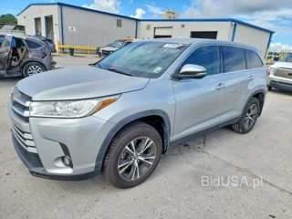 TOYOTA HIGHLANDER LE PLUS