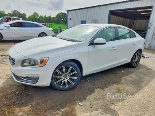 VOLVO S60 PREMIER