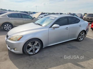 LEXUS IS 250 BASE