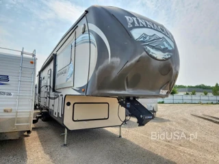 JAYCO PINNACLE
