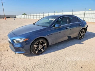MERCEDES-BENZ A 220