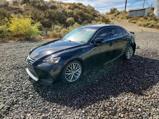 LEXUS IS 200T