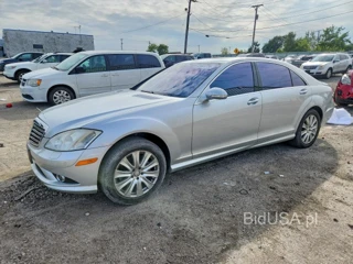MERCEDES-BENZ S 550