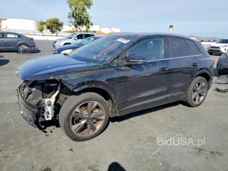 AUDI Q4 E-TRON PREMIUM PLUS
