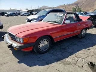 MERCEDES-BENZ 560 SL