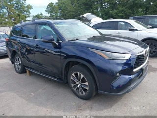 TOYOTA TOYOTA HIGHLANDER XLE