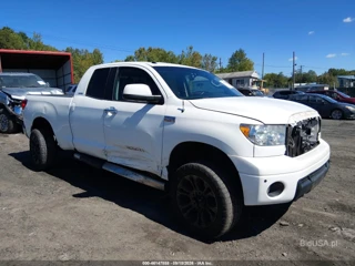 TOYOTA TOYOTA TUNDRA LIMITED 5.7L V8