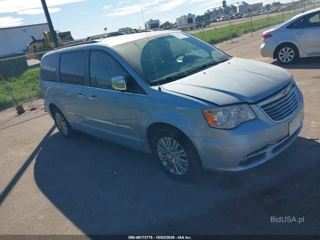 CHRYSLER CHRYSLER TOWN & COUNTRY TOURING-L