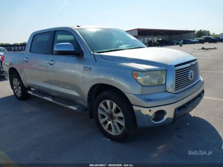 TOYOTA TOYOTA TUNDRA LIMITED 5.7L V8