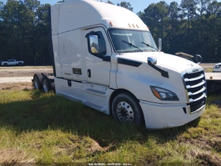 FREIGHTLINER FREIGHTLINER NEW CASCADIA 126
