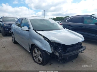 VOLKSWAGEN VOLKSWAGEN JETTA SE/SEL