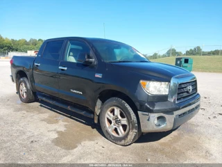 TOYOTA TOYOTA TUNDRA SR5 5.7L V8