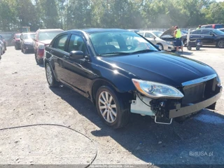 CHRYSLER CHRYSLER 200 TOURING