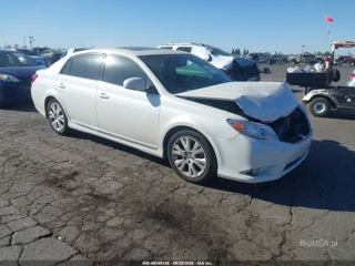 TOYOTA TOYOTA AVALON