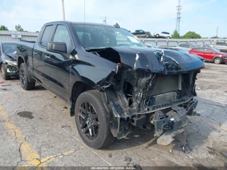 CHEVROLET CHEVROLET SILVERADO 1500 2WD  STANDARD BED CUSTOM