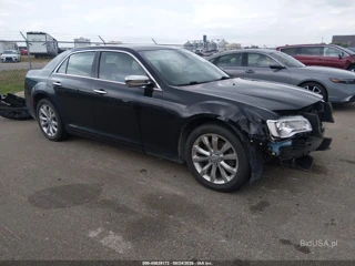 CHRYSLER CHRYSLER 300C AWD