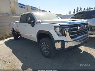 GMC SIERRA 2500HD 4WD  STANDARD BED SLE