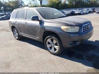 TOYOTA TOYOTA HIGHLANDER LIMITED