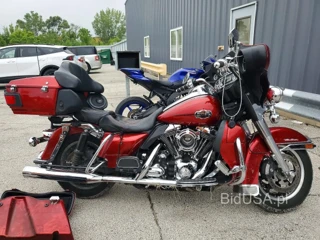 HARLEY-DAVIDSON FLHTCUI