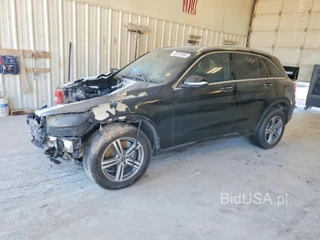 MERCEDES-BENZ GLC 300 4MATIC
