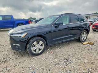 VOLVO XC60 B5 MOMENTUM