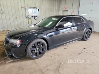 CHRYSLER 300 SRT-8