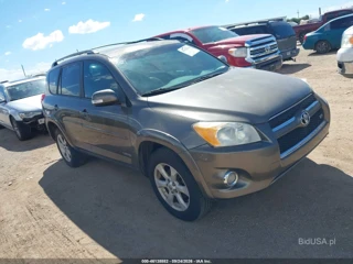 TOYOTA TOYOTA RAV4 LIMITED V6