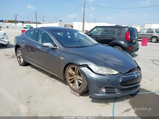 TESLA TESLA MODEL S P85