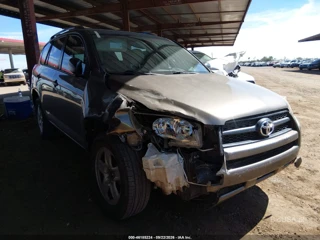 TOYOTA TOYOTA RAV4