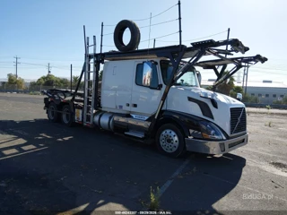 VOLVO VOLVO VN