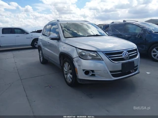 VOLKSWAGEN VOLKSWAGEN TIGUAN SE