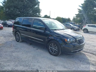CHRYSLER CHRYSLER TOWN & COUNTRY S