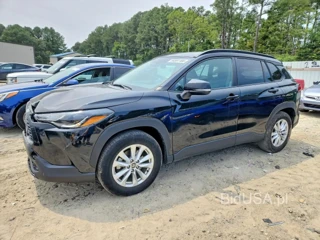 TOYOTA COROLLA CROSS LE