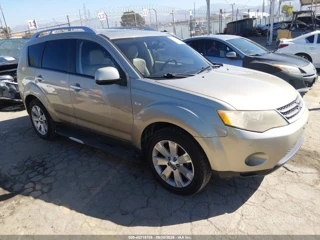 MITSUBISHI MITSUBISHI OUTLANDER XLS