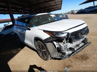 TOYOTA TOYOTA HIGHLANDER XSE