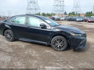 TOYOTA TOYOTA CAMRY SE AWD